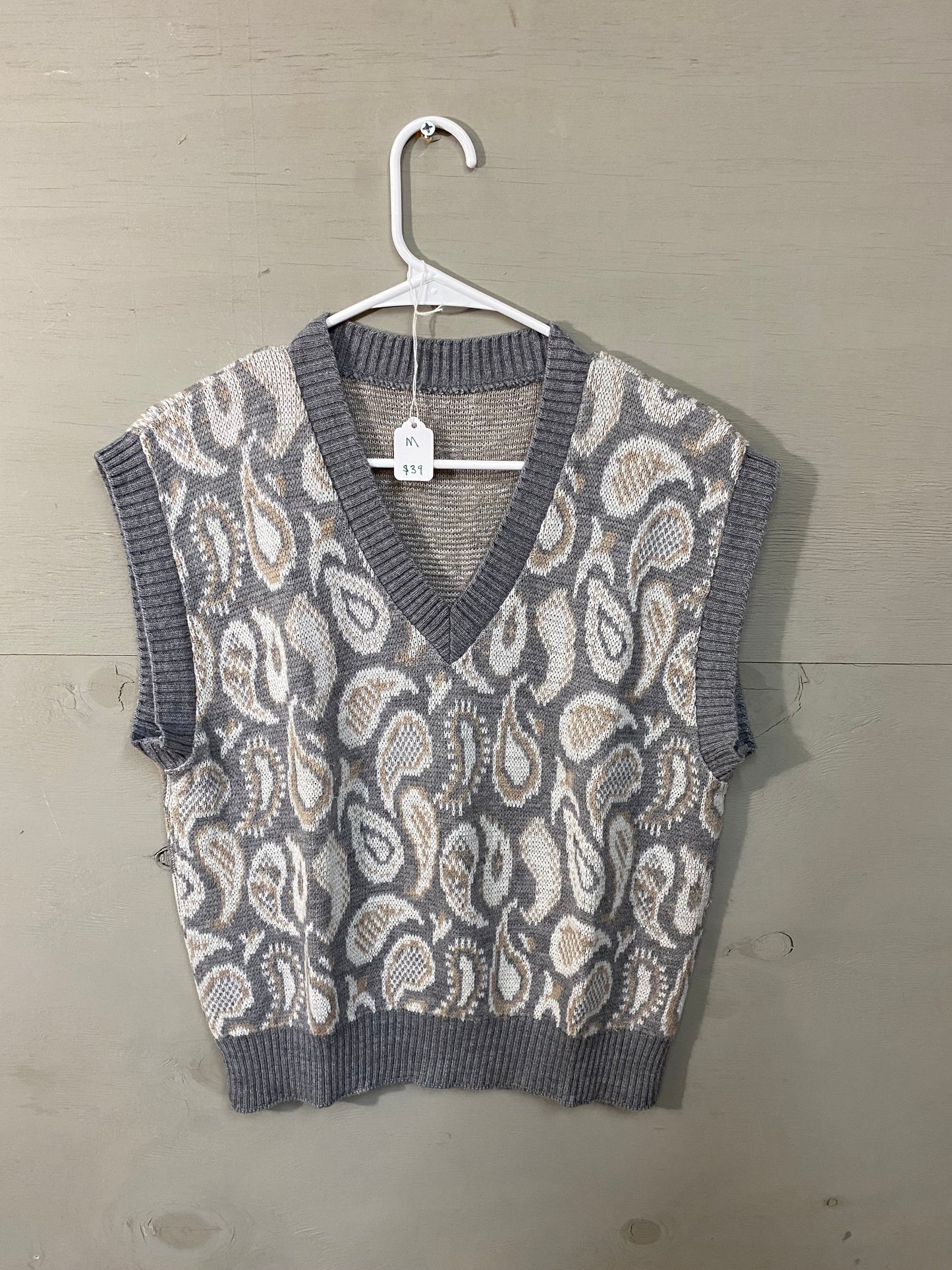 Cool Gray Paisley Sweater Vest Size M